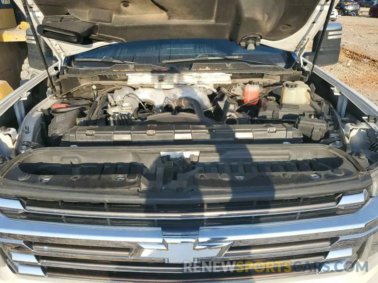 11 Photograph of a damaged car 1GC4YREY8LF148301 CHEVROLET ALL Models 2020