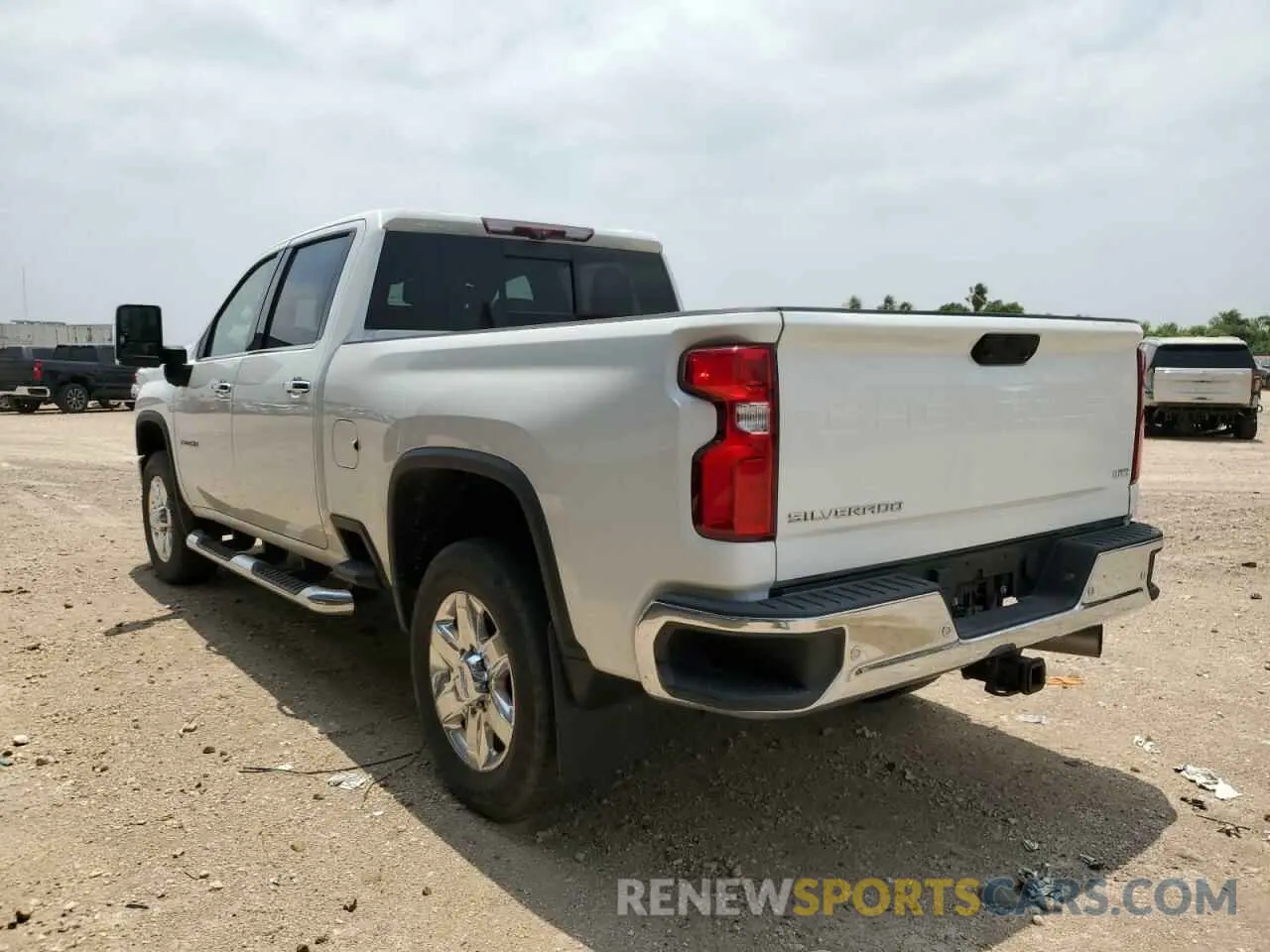 2 Photograph of a damaged car 1GC4YUEY7LF323818 CHEVROLET ALL Models 2020