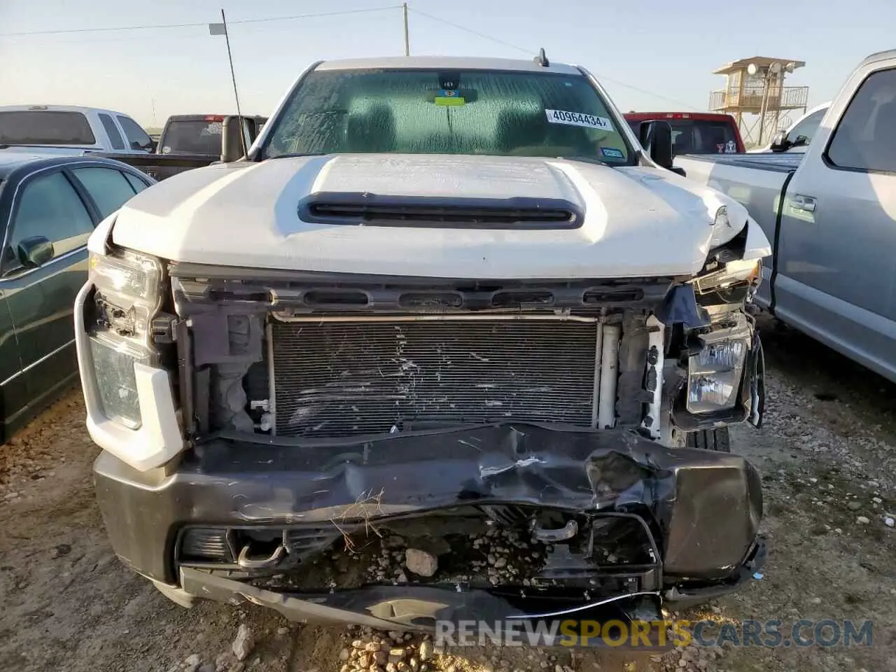 5 Photograph of a damaged car 1GC5WLE75LF254560 CHEVROLET ALL Models 2020