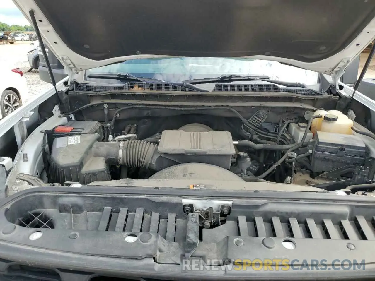 11 Photograph of a damaged car 1GC5WLE75LF256213 CHEVROLET ALL Models 2020