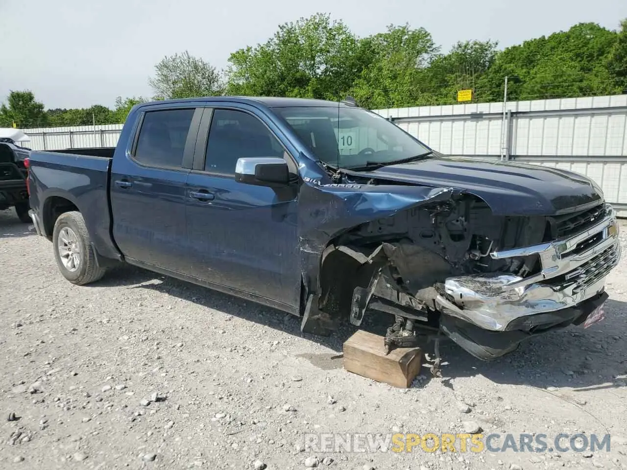 4 Photograph of a damaged car 1GCPWCED3LZ212594 CHEVROLET ALL Models 2020