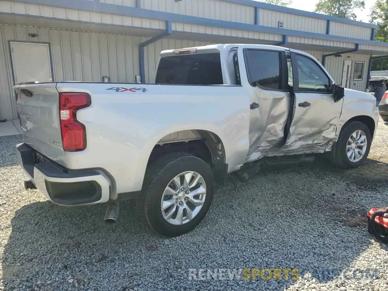 3 Photograph of a damaged car 1GCPYBEH6LZ299821 CHEVROLET ALL Models 2020