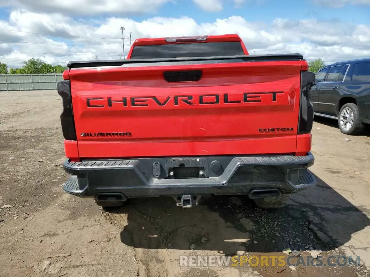 6 Photograph of a damaged car 1GCPYCEF6LZ215579 CHEVROLET ALL Models 2020
