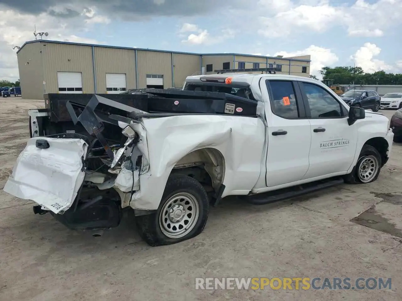 3 Photograph of a damaged car 1GCRWAEHXLZ211197 CHEVROLET ALL Models 2020