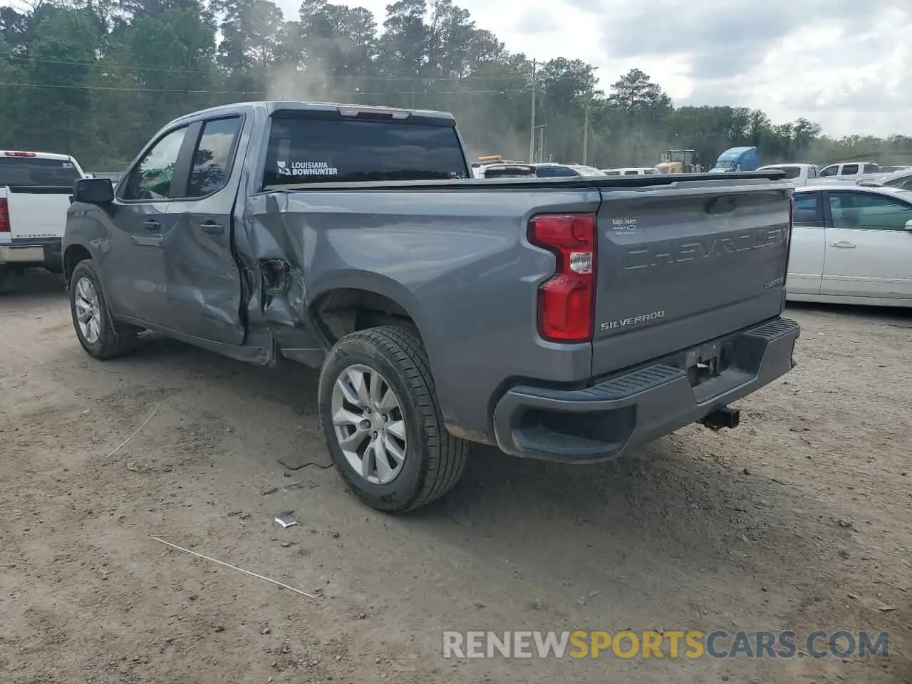 2 Photograph of a damaged car 1GCRWBEH5LZ361725 CHEVROLET ALL Models 2020