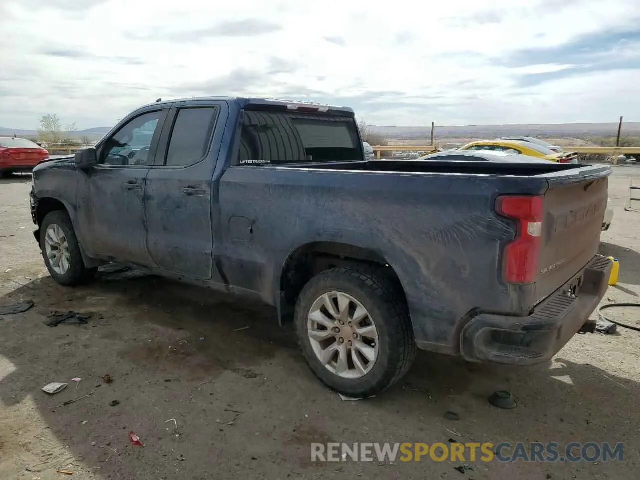 2 Photograph of a damaged car 1GCRWBEHXLZ372834 CHEVROLET ALL Models 2020