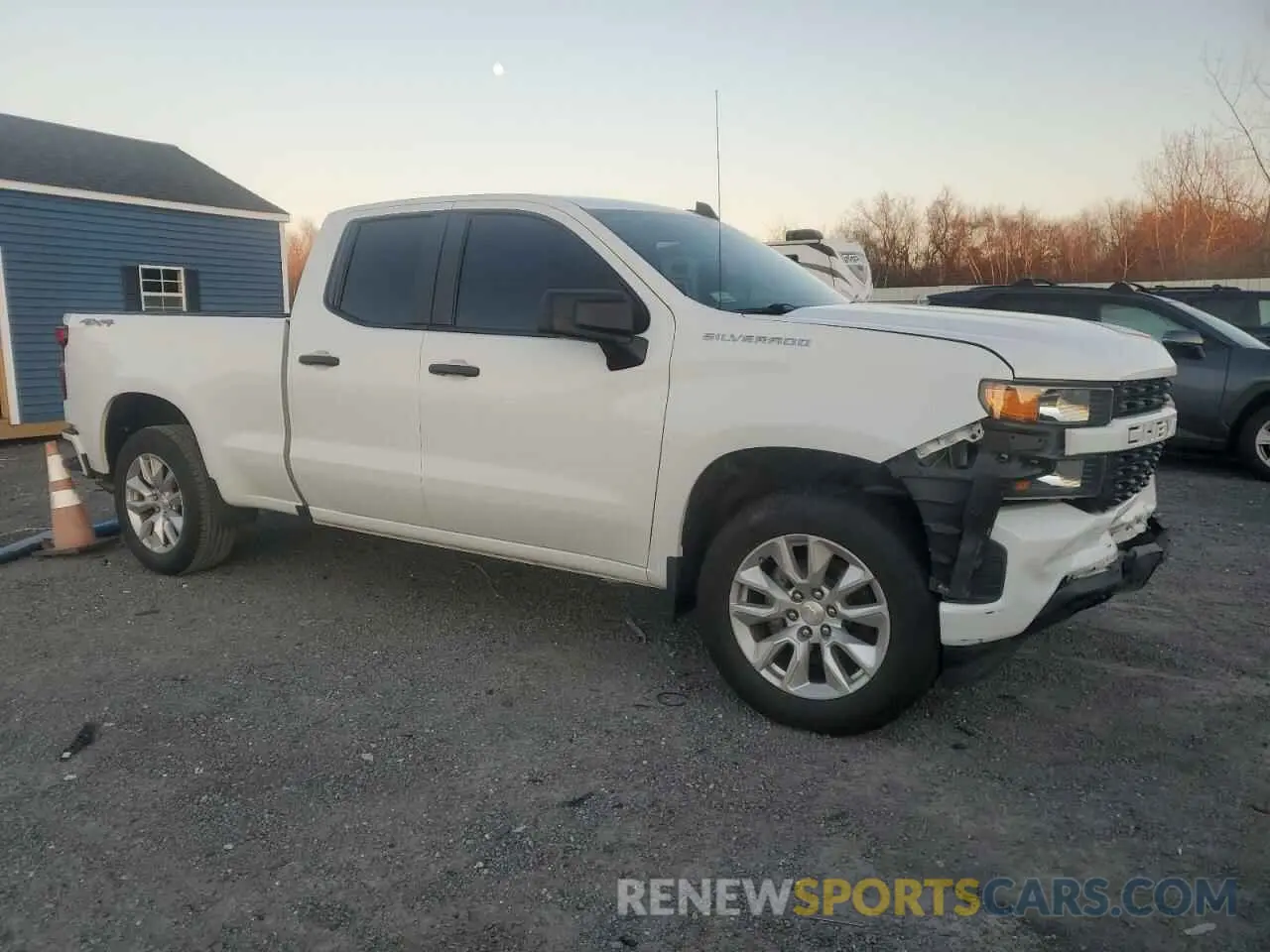 4 Photograph of a damaged car 1GCRYBEKXLZ283190 CHEVROLET ALL Models 2020