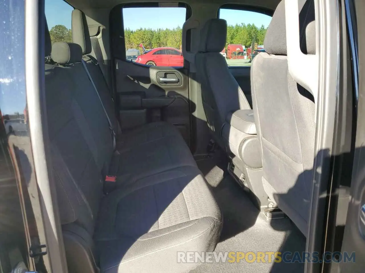 10 Photograph of a damaged car 1GCRYDED0LZ234142 CHEVROLET ALL Models 2020