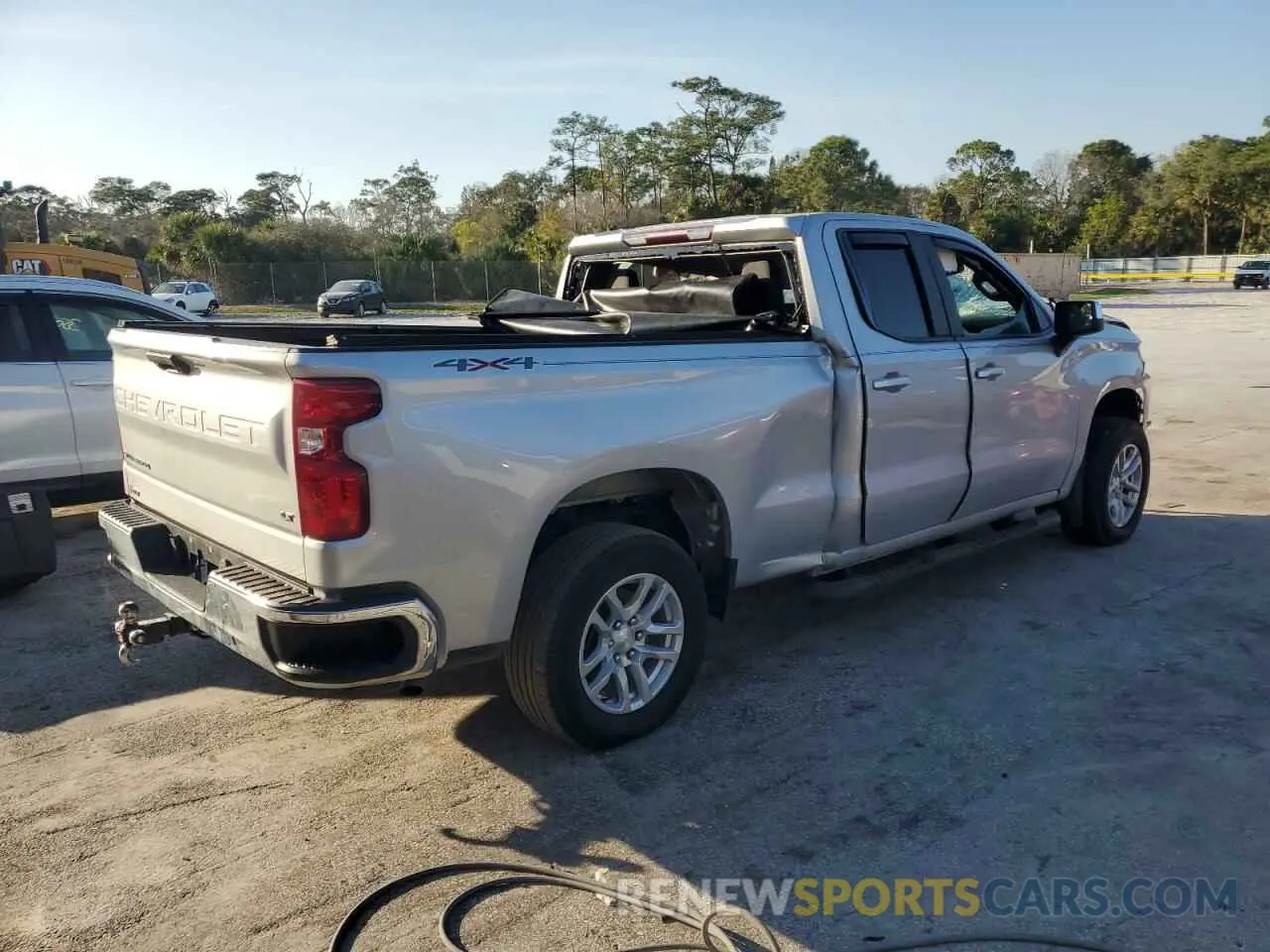 3 Photograph of a damaged car 1GCRYDED5LZ141911 CHEVROLET ALL Models 2020