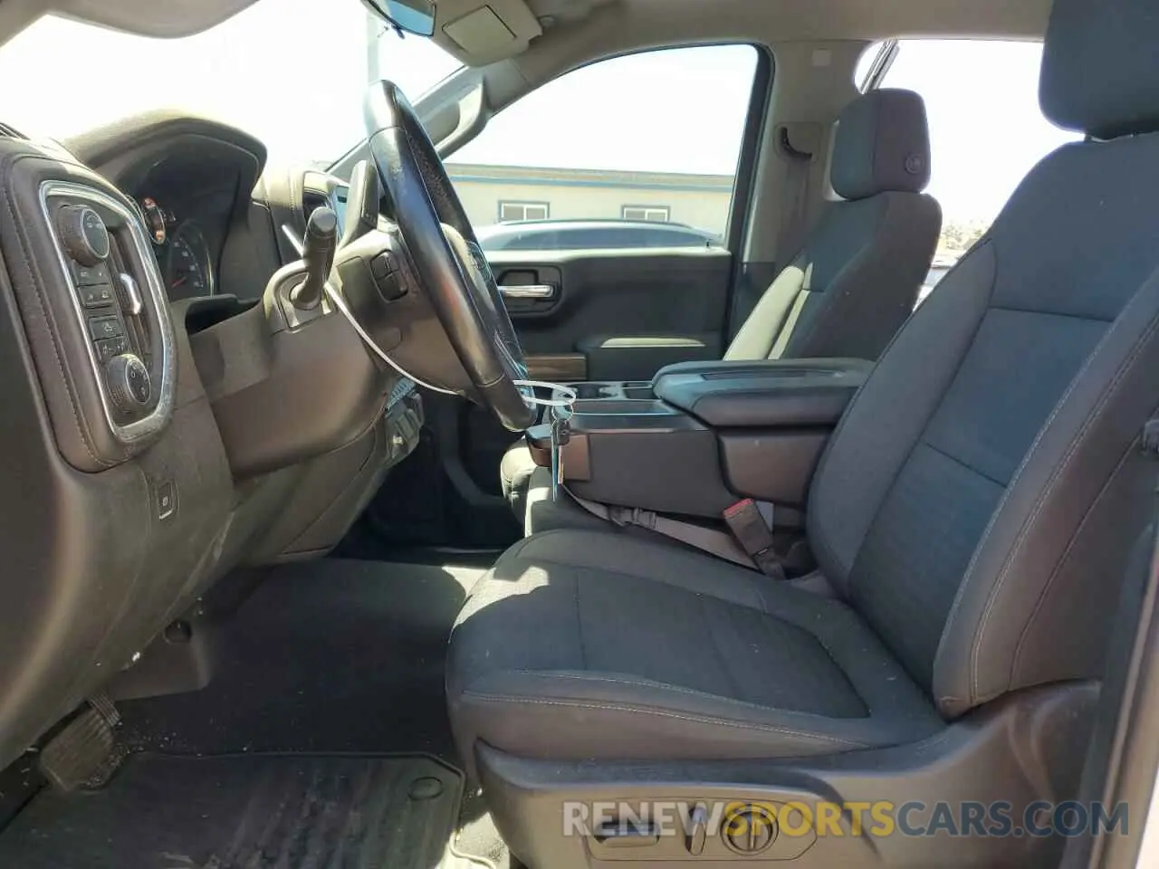7 Photograph of a damaged car 1GCRYDED7LZ327868 CHEVROLET ALL Models 2020