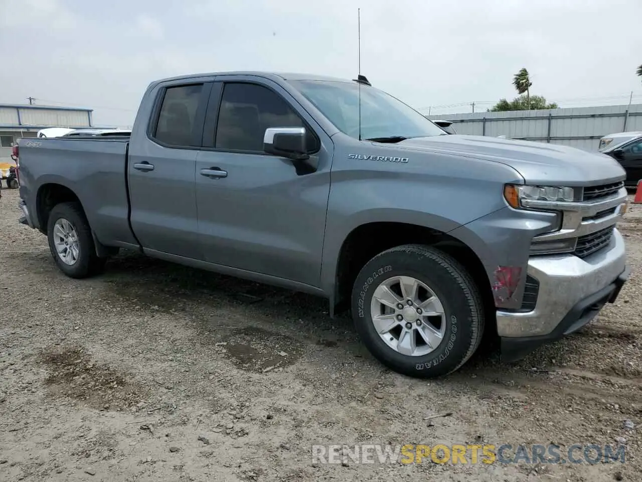 4 Photograph of a damaged car 1GCRYDED9LZ171817 CHEVROLET ALL Models 2020