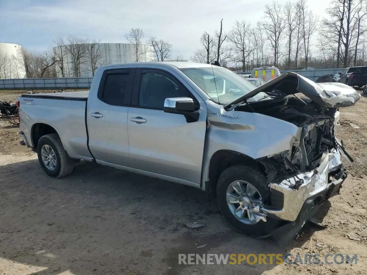 4 Photograph of a damaged car 1GCRYDEK4LZ182674 CHEVROLET ALL Models 2020