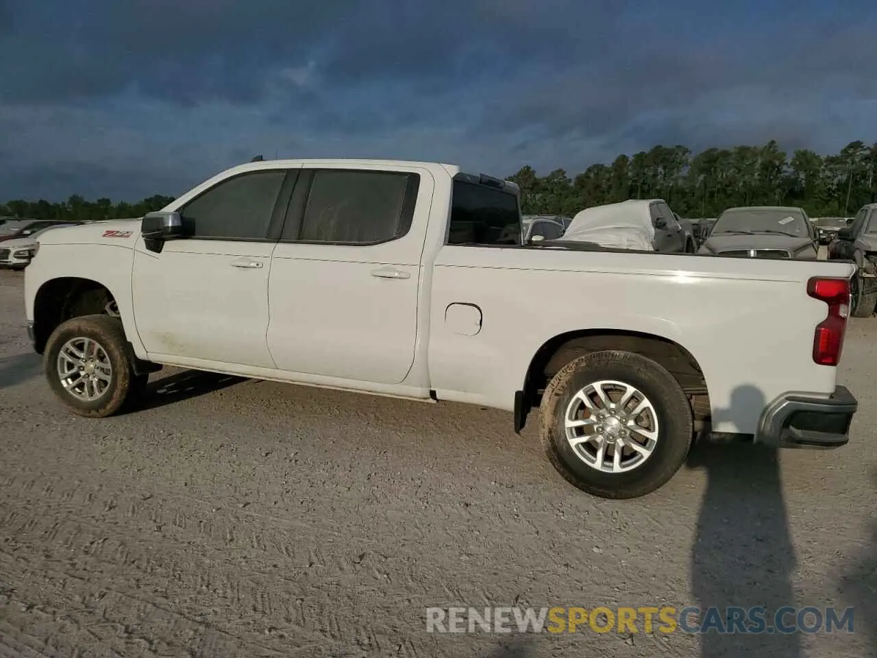 2 Photograph of a damaged car 1GCUYDED7LZ151379 CHEVROLET ALL Models 2020