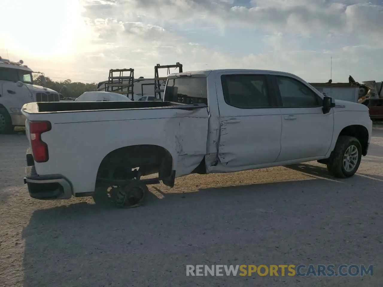 3 Photograph of a damaged car 1GCUYDED7LZ151379 CHEVROLET ALL Models 2020