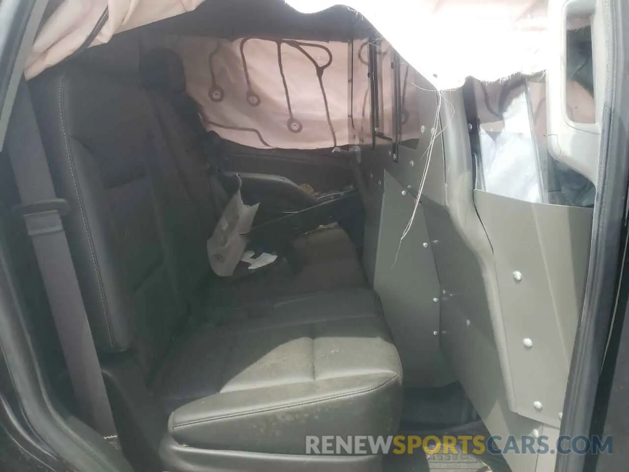 11 Photograph of a damaged car 1GNLCDEC3LR234719 CHEVROLET All Models 2020