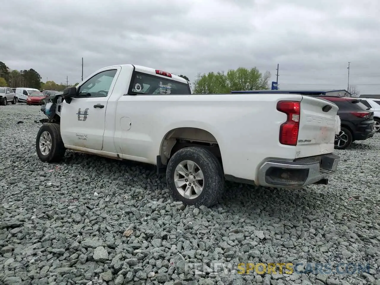 2 Photograph of a damaged car 3GCNWAEF0LG308597 CHEVROLET ALL Models 2020
