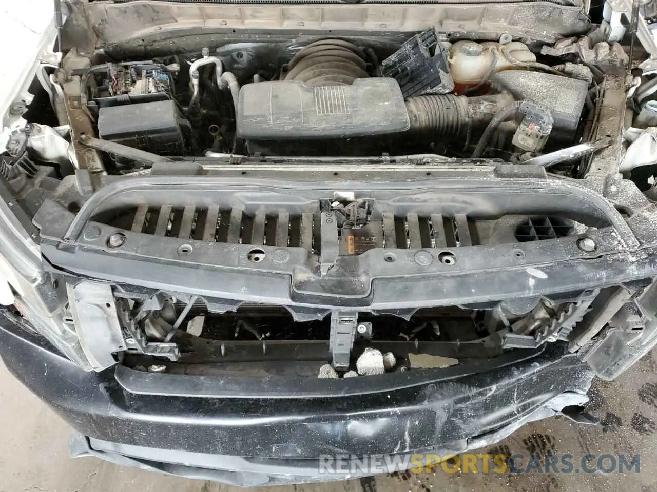 11 Photograph of a damaged car 3GCNWAEF3LG115795 CHEVROLET ALL Models 2020