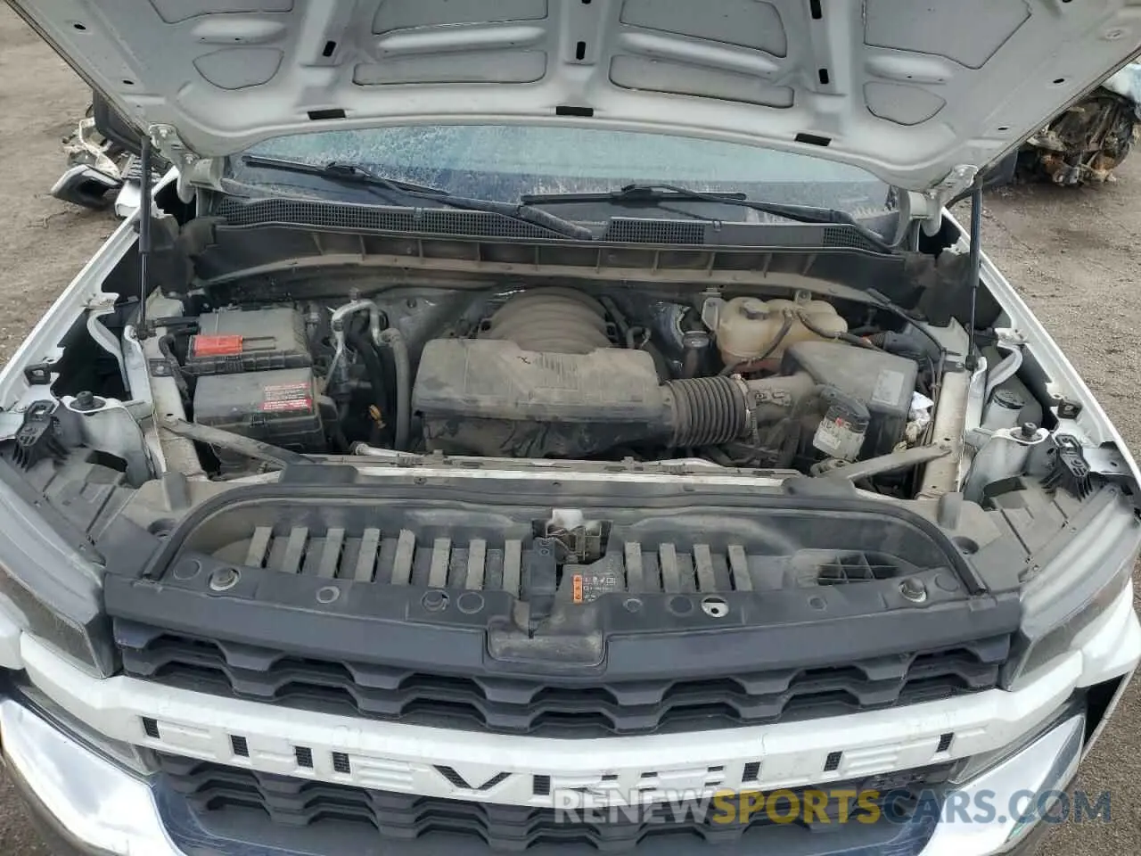 11 Photograph of a damaged car 3GCNWAEF5LG322916 CHEVROLET ALL Models 2020