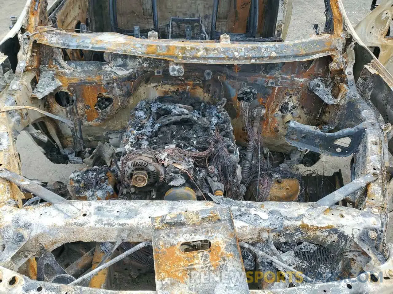 11 Photograph of a damaged car 3GCNWAEF8LG283366 CHEVROLET ALL Models 2020