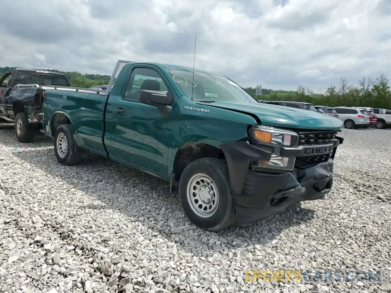 4 Photograph of a damaged car 3GCNWAEH5LG318446 CHEVROLET ALL Models 2020
