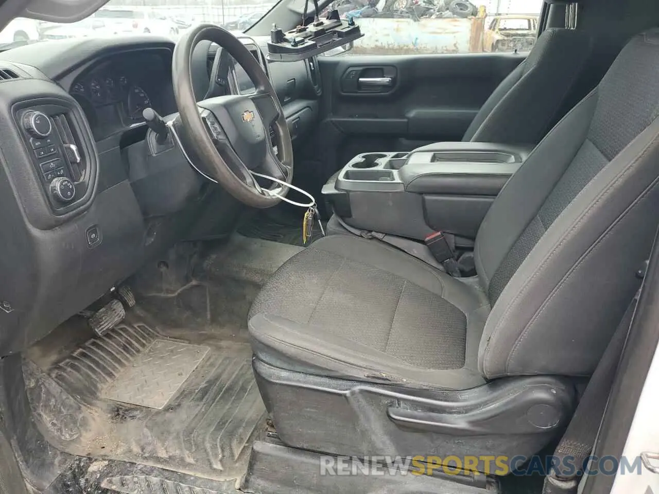 7 Photograph of a damaged car 3GCNYAEF1LG103042 CHEVROLET ALL Models 2020