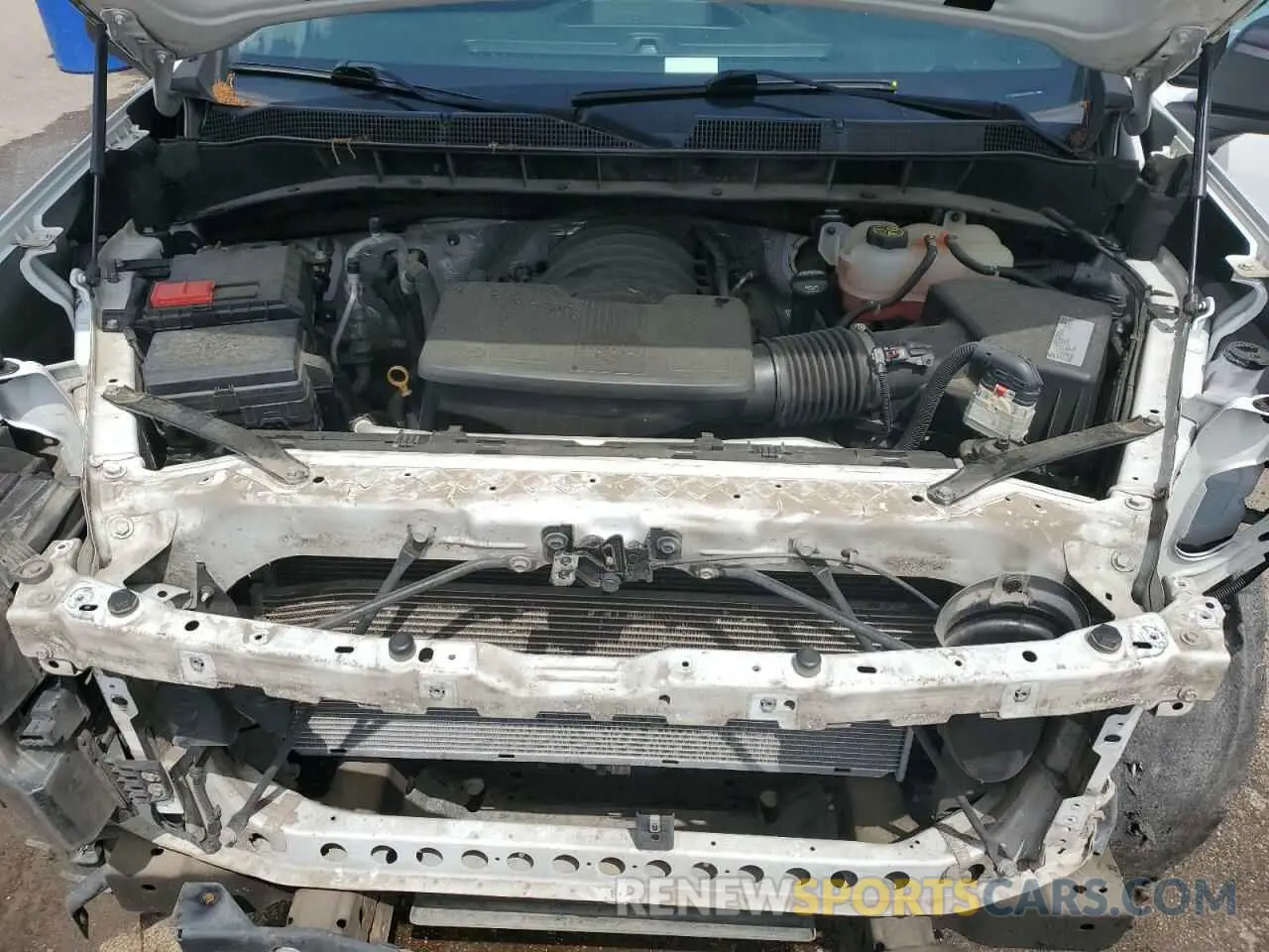 11 Photograph of a damaged car 3GCPWAEF4LG137894 CHEVROLET ALL Models 2020