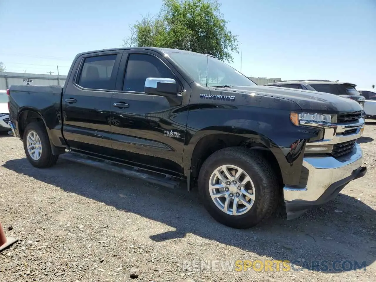 4 Photograph of a damaged car 3GCPWCED3LG166040 CHEVROLET ALL Models 2020