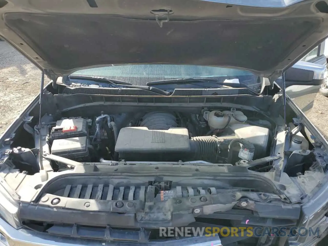11 Photograph of a damaged car 3GCPWCED6LG364627 CHEVROLET ALL Models 2020