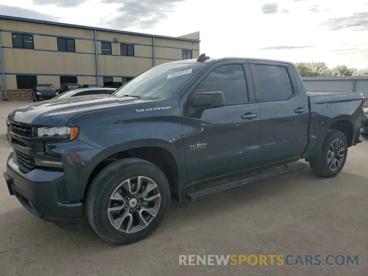 1 Photograph of a damaged car 3GCPWDETXLG440251 CHEVROLET ALL Models 2020
