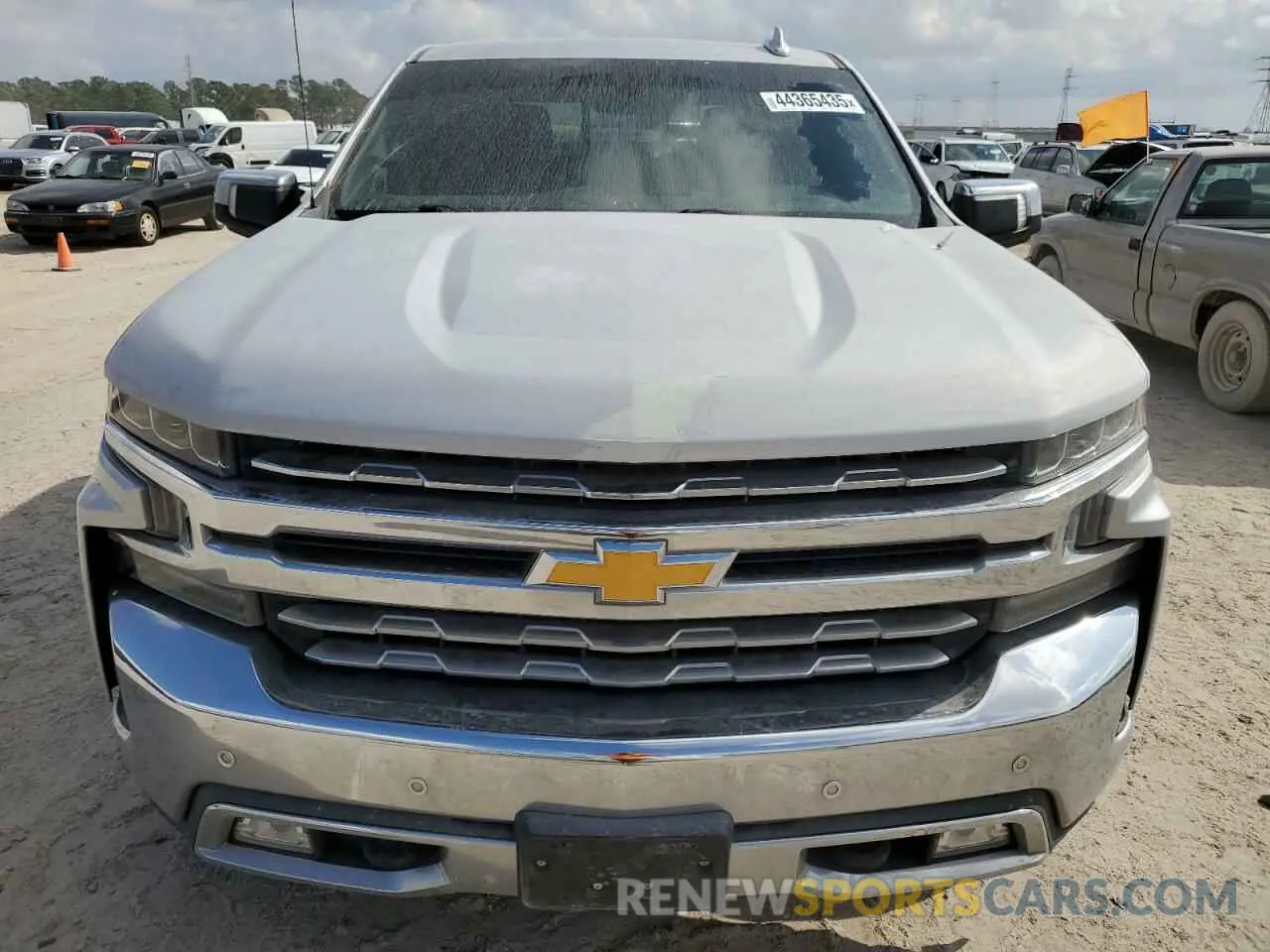 5 Photograph of a damaged car 3GCPWEEDXLG207033 CHEVROLET ALL Models 2020