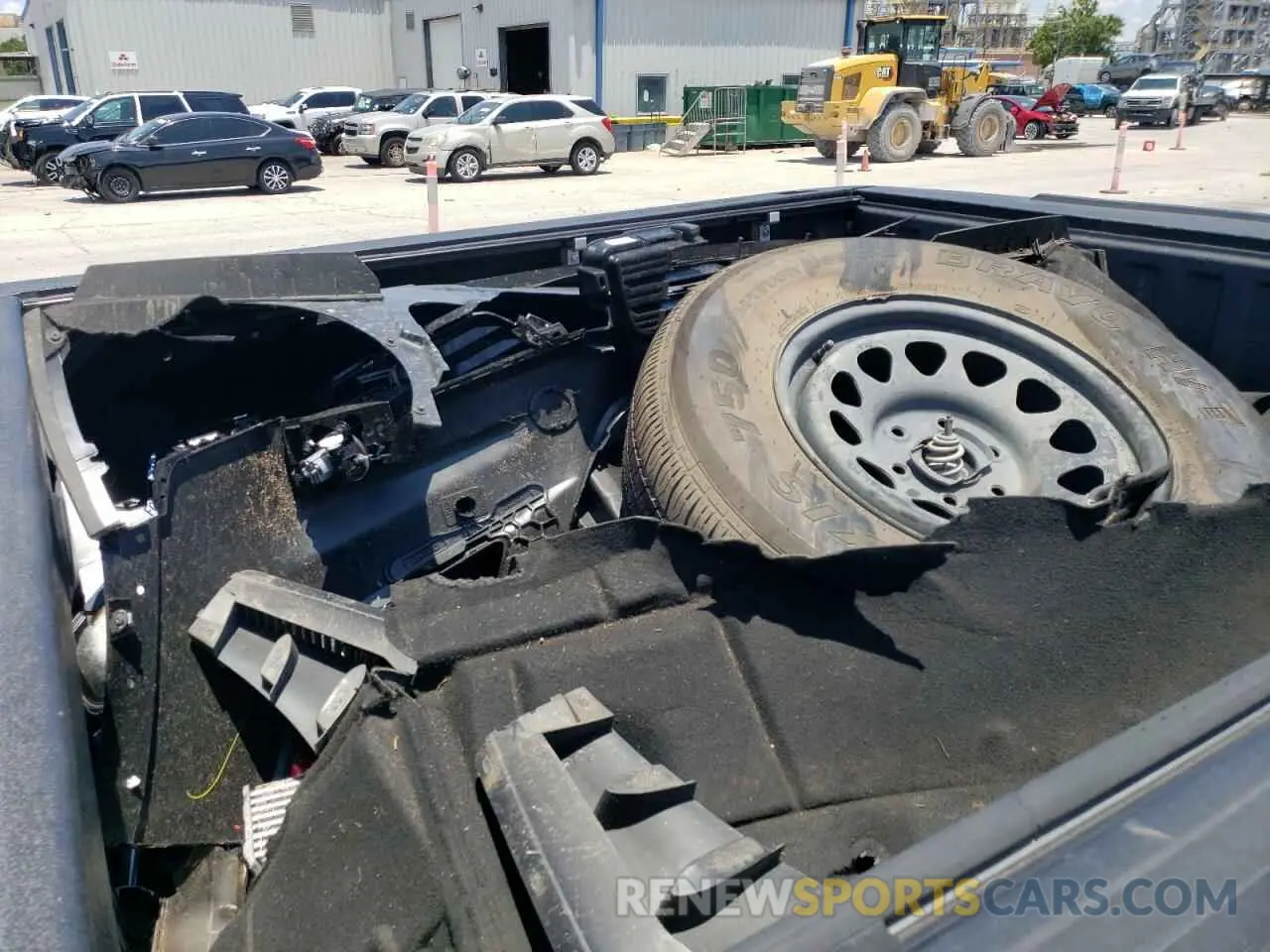 14 Photograph of a damaged car 3GCPYAEH0LG304716 CHEVROLET ALL Models 2020