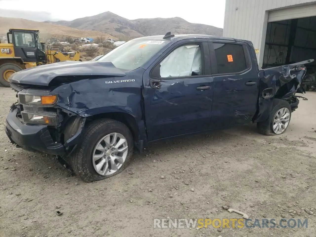 1 Photograph of a damaged car 3GCPYBEK0LG373018 CHEVROLET ALL Models 2020