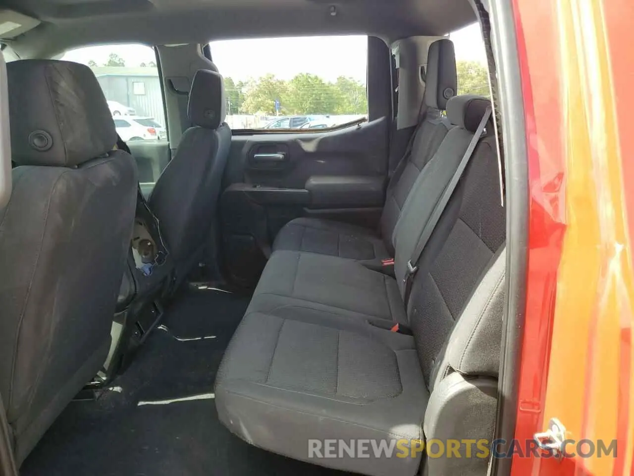 10 Photograph of a damaged car 3GCPYCEFXLG202317 CHEVROLET All Models 2020