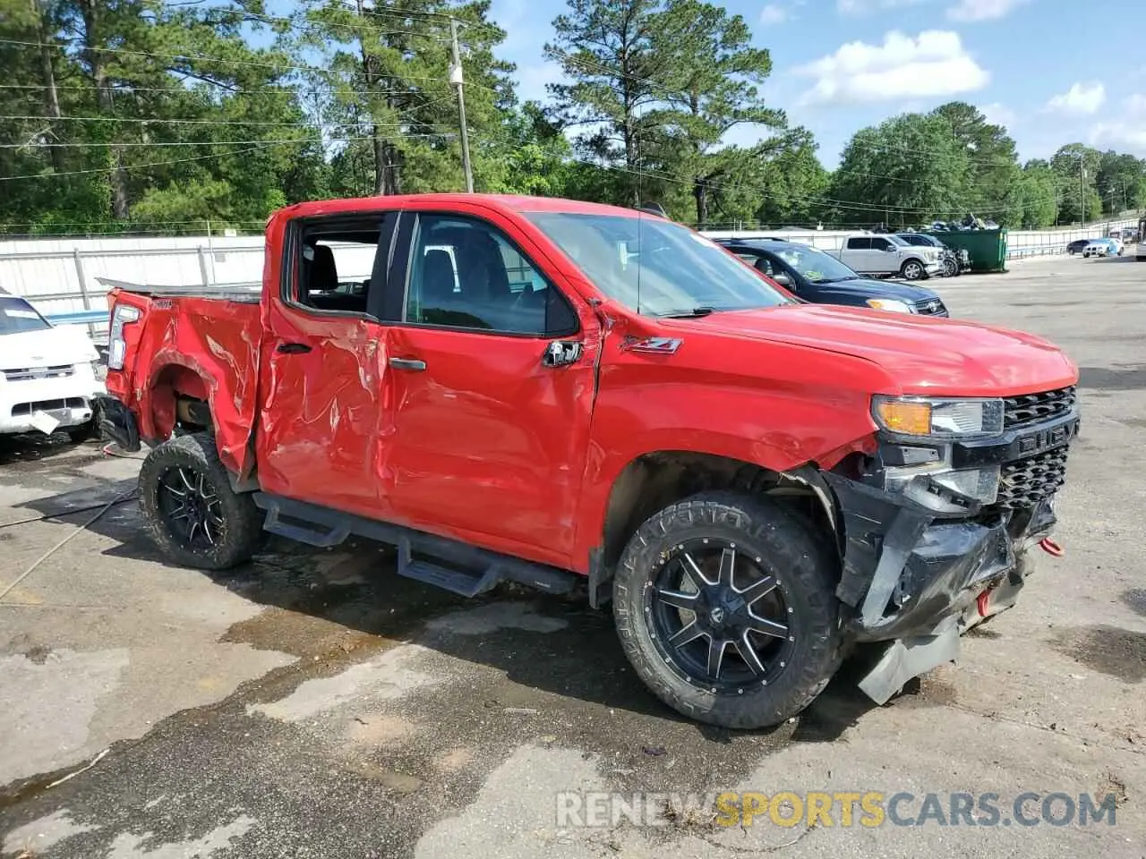 4 Photograph of a damaged car 3GCPYCEFXLG202317 CHEVROLET All Models 2020