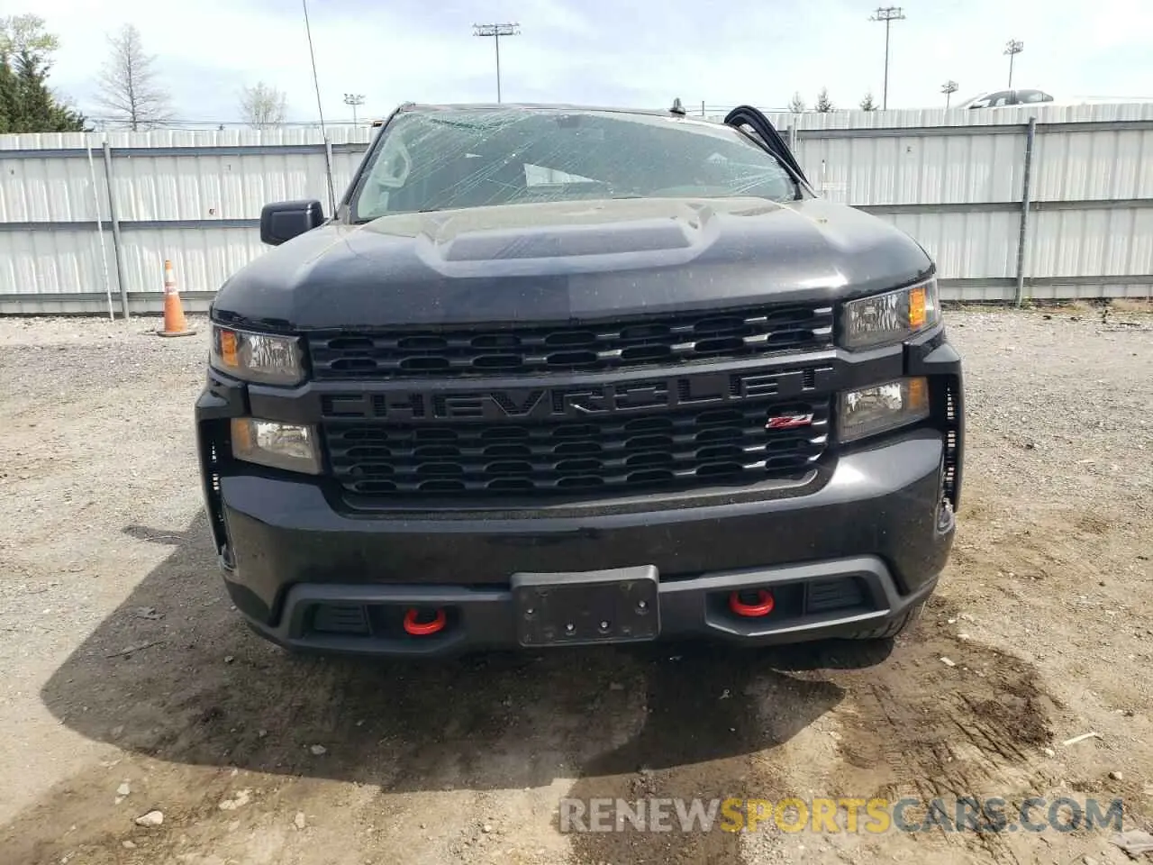 5 Photograph of a damaged car 3GCPYCEHXLG310051 CHEVROLET ALL Models 2020