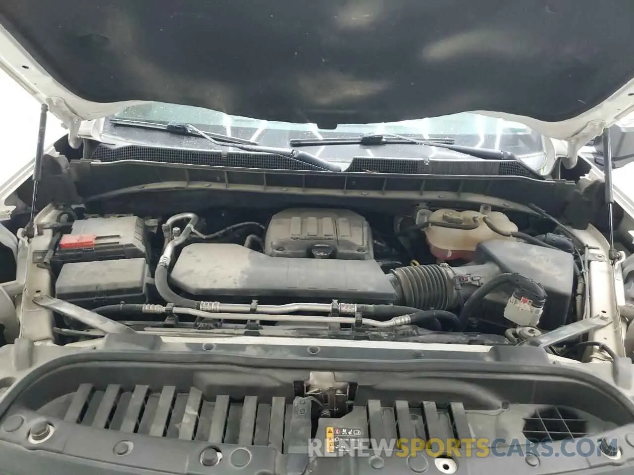 11 Photograph of a damaged car 3GCPYDEK7LG349536 CHEVROLET ALL Models 2020