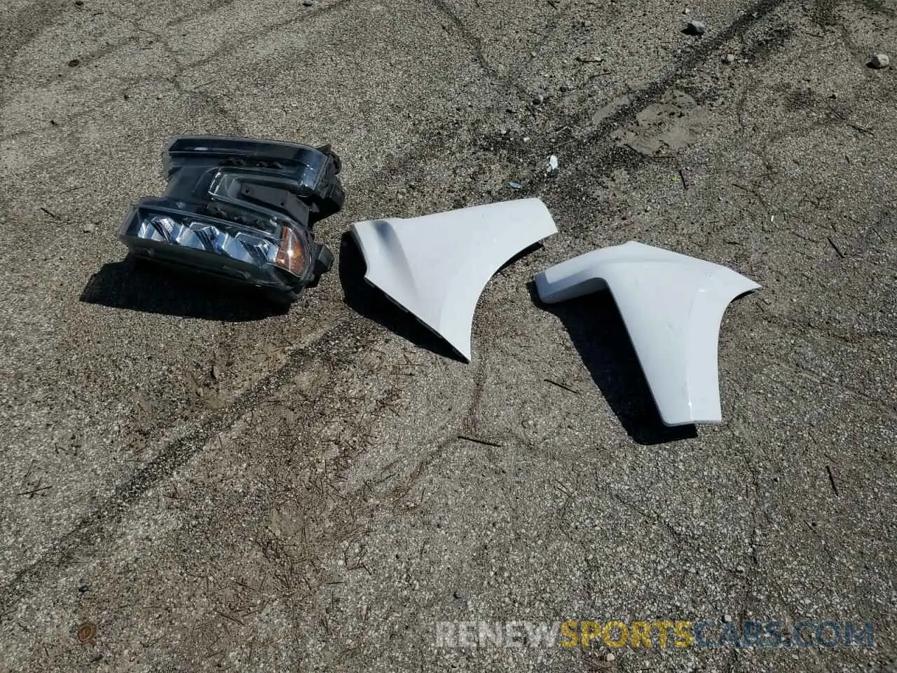 12 Photograph of a damaged car 3GCPYFED1LG125269 CHEVROLET ALL Models 2020