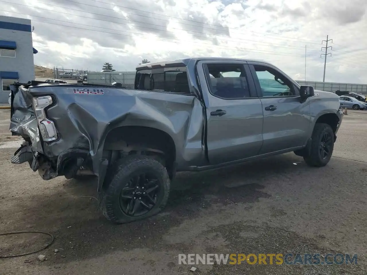 3 Photograph of a damaged car 3GCPYFED8LG201988 CHEVROLET ALL Models 2020
