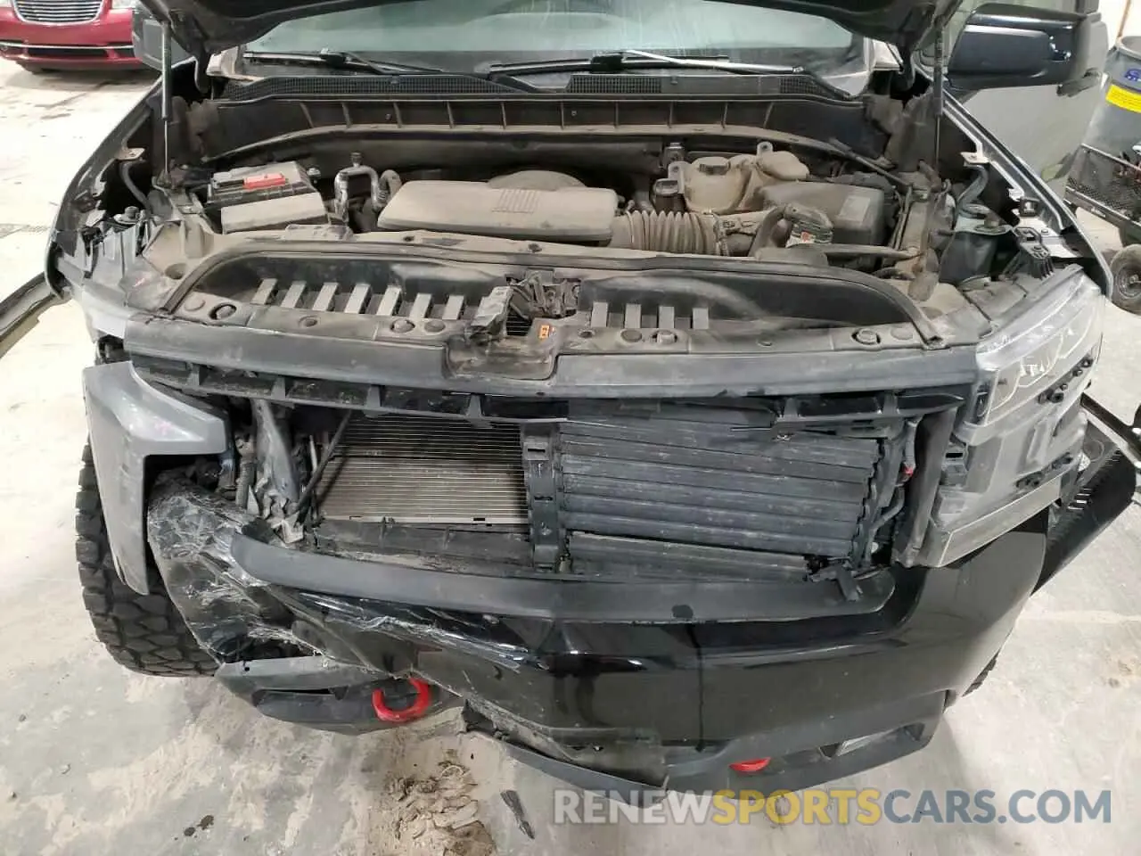11 Photograph of a damaged car 3GCPYFEL2LG422428 CHEVROLET ALL Models 2020