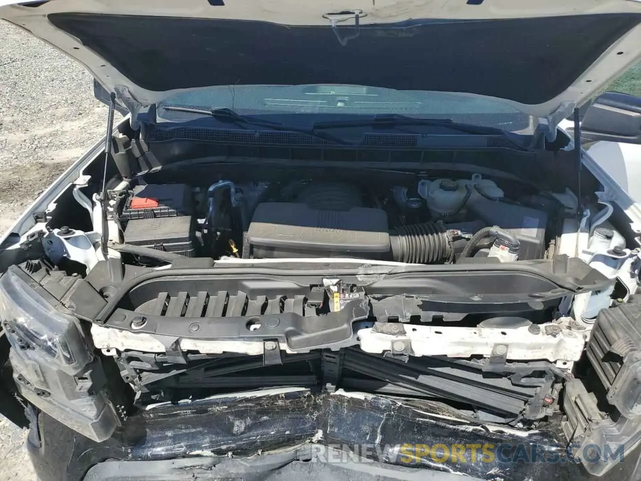 13 Photograph of a damaged car 3GCPYFEL5LG266952 CHEVROLET ALL Models 2020