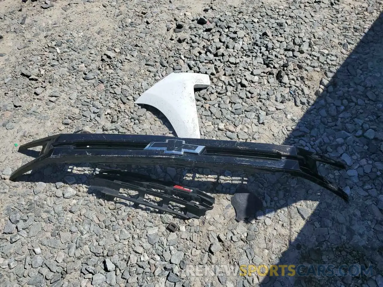 14 Photograph of a damaged car 3GCPYFEL5LG266952 CHEVROLET ALL Models 2020