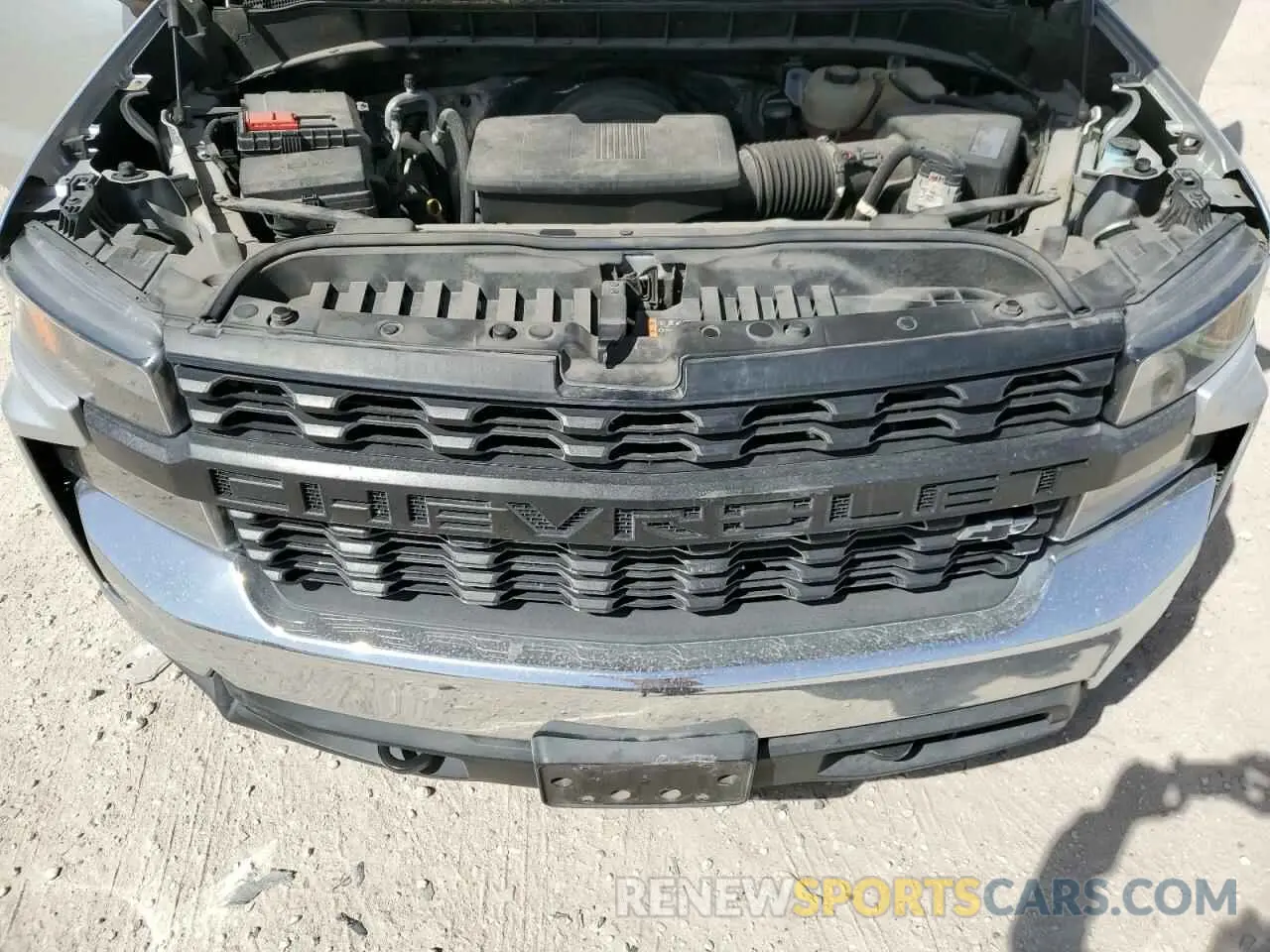 11 Photograph of a damaged car 3GCUYAEF0LG218078 CHEVROLET ALL Models 2020