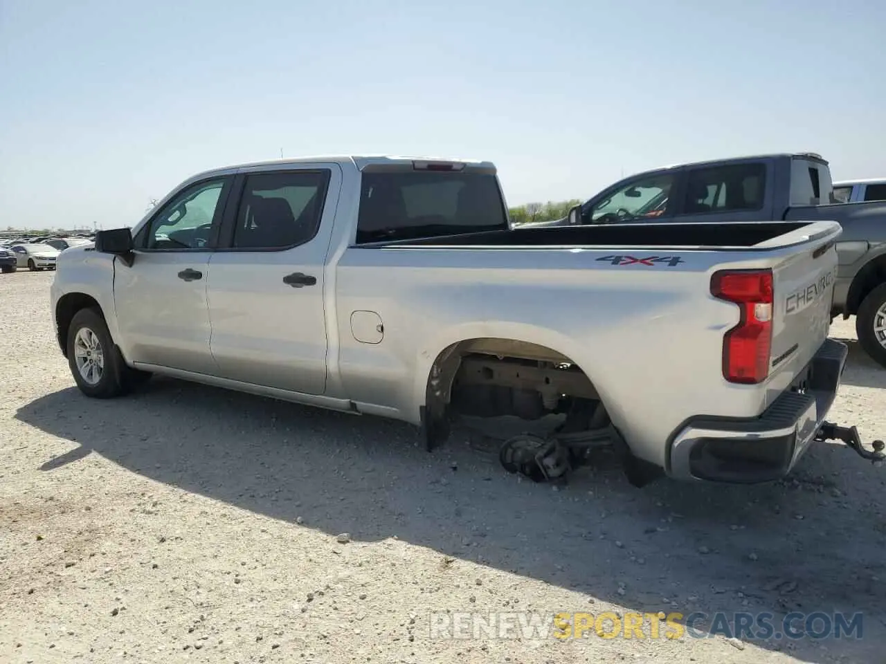 2 Photograph of a damaged car 3GCUYAEF0LG218078 CHEVROLET ALL Models 2020
