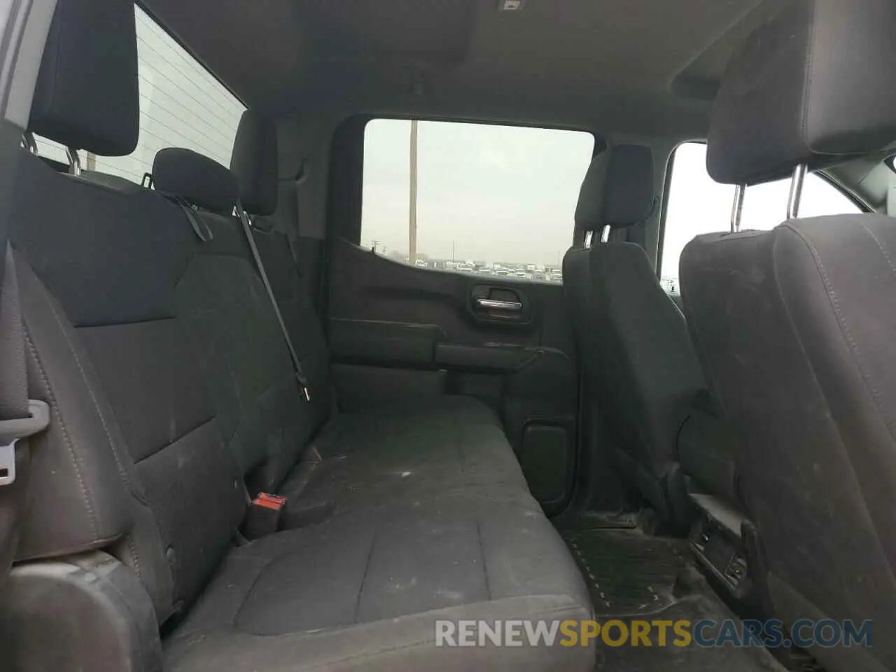 10 Photograph of a damaged car 3GCUYAEFXLG114195 CHEVROLET ALL Models 2020
