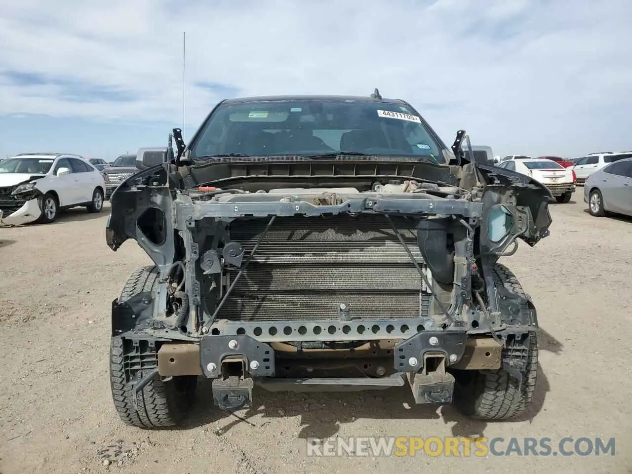 5 Photograph of a damaged car 3GCUYDED4LG300203 CHEVROLET ALL Models 2020