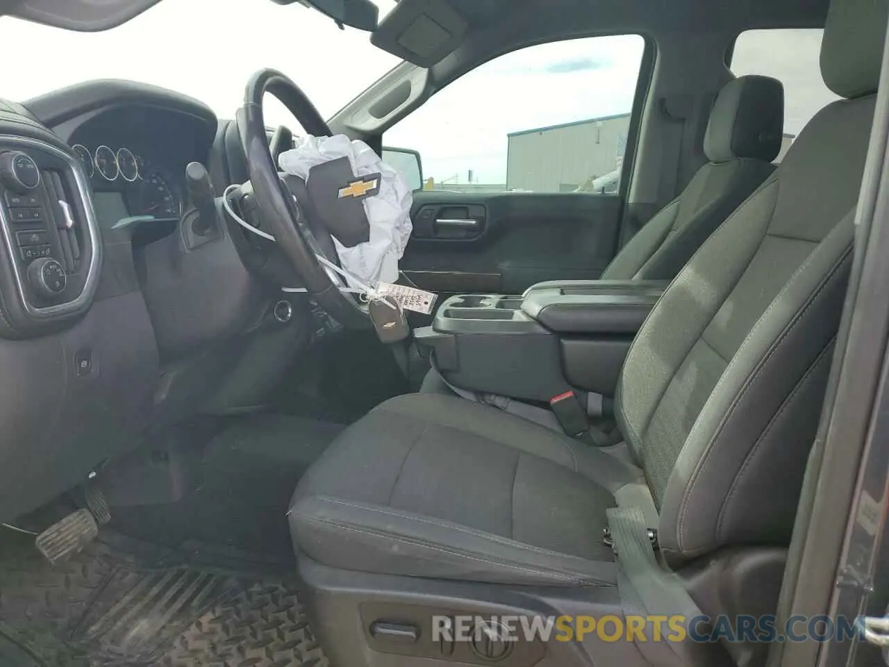 7 Photograph of a damaged car 3GCUYDED4LG300203 CHEVROLET ALL Models 2020