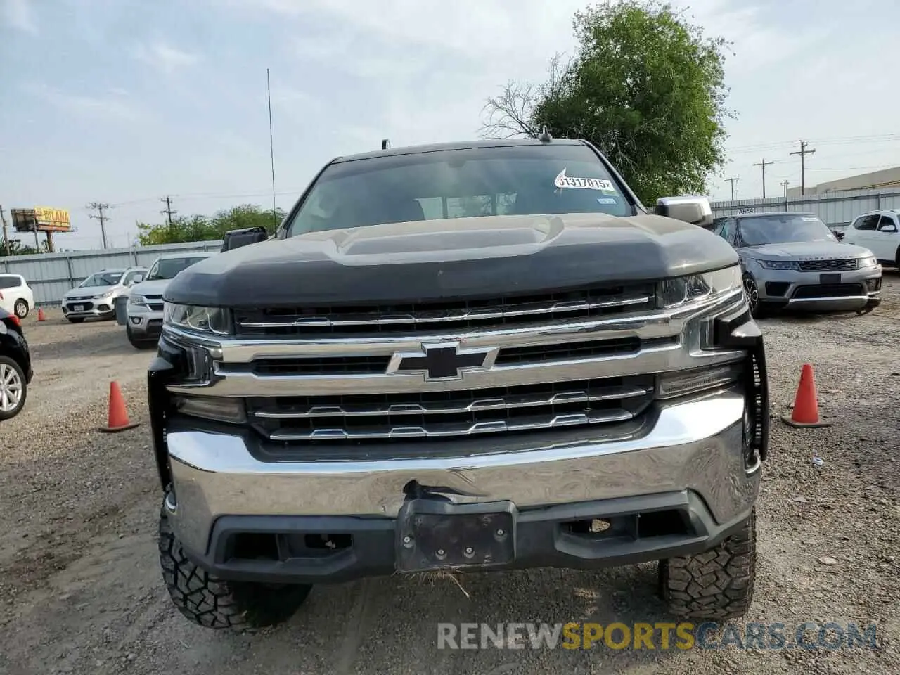 5 Photograph of a damaged car 3GCUYDED6LG233216 CHEVROLET ALL Models 2020