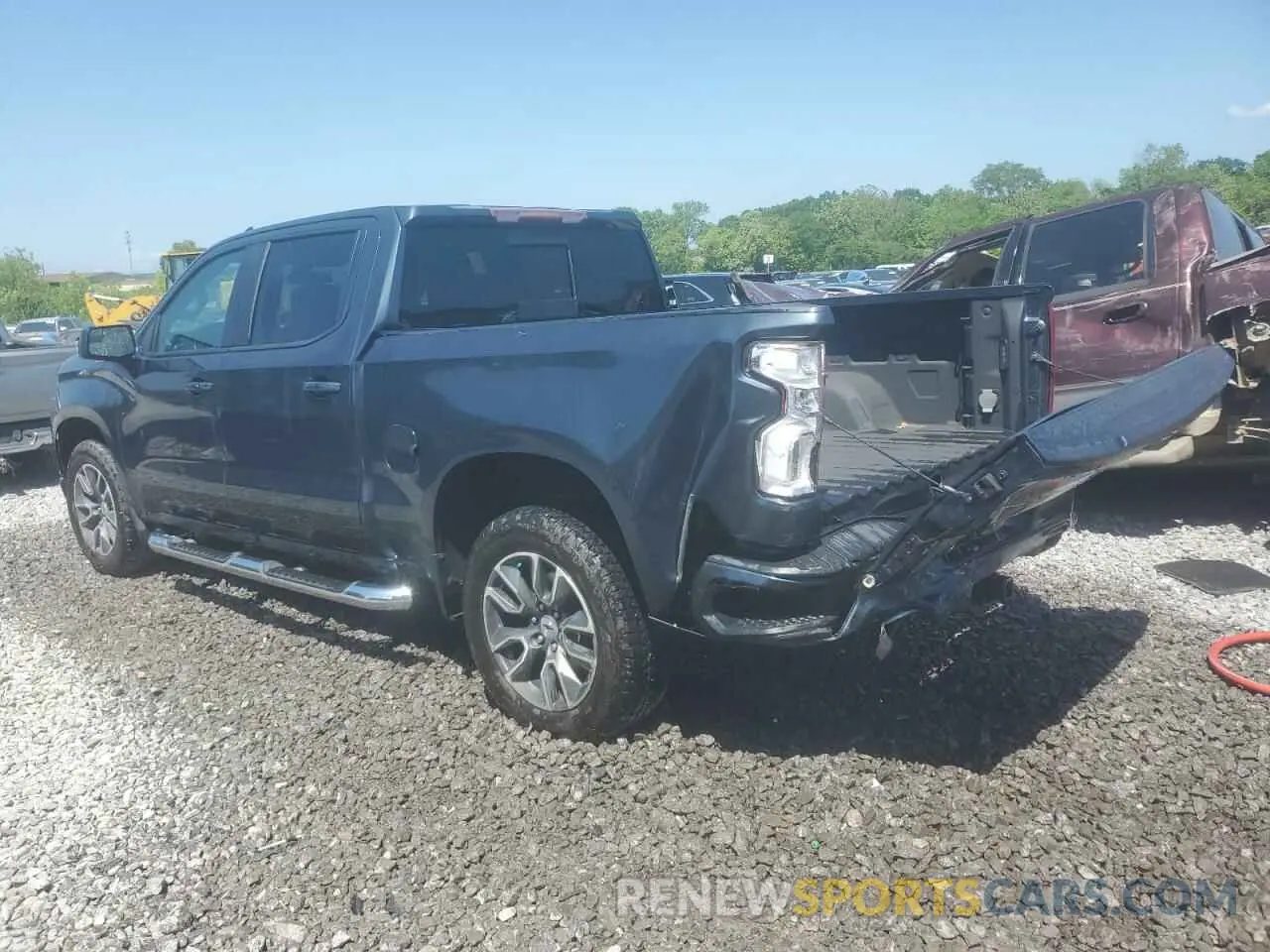2 Photograph of a damaged car 3GCUYEED2LG306975 CHEVROLET ALL Models 2020