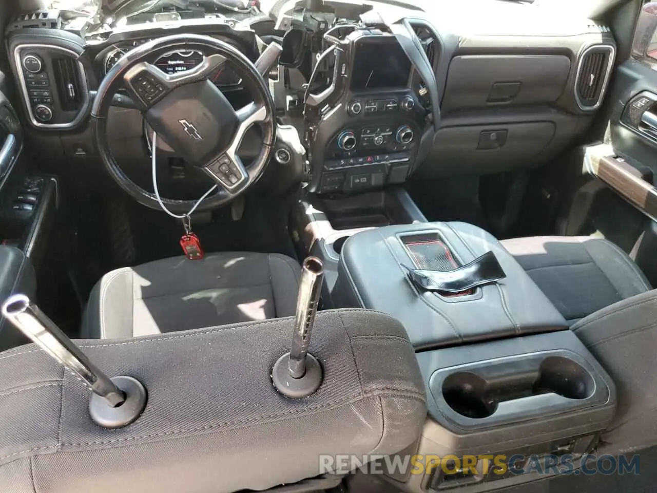 8 Photograph of a damaged car 3GCUYEED5LG427063 CHEVROLET ALL Models 2020
