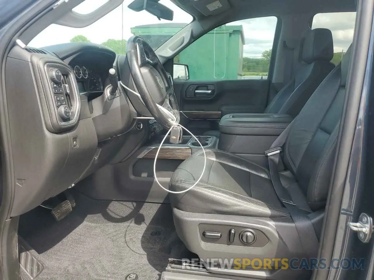 7 Photograph of a damaged car 3GCUYEED6LG404195 CHEVROLET ALL Models 2020